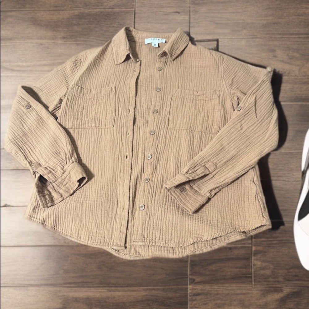 Anne Klein tan shirt top women’s XS